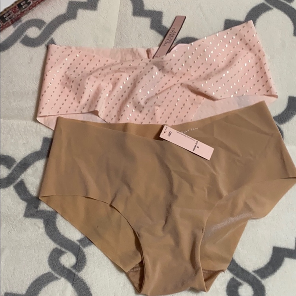 2 bundle of seamless panties